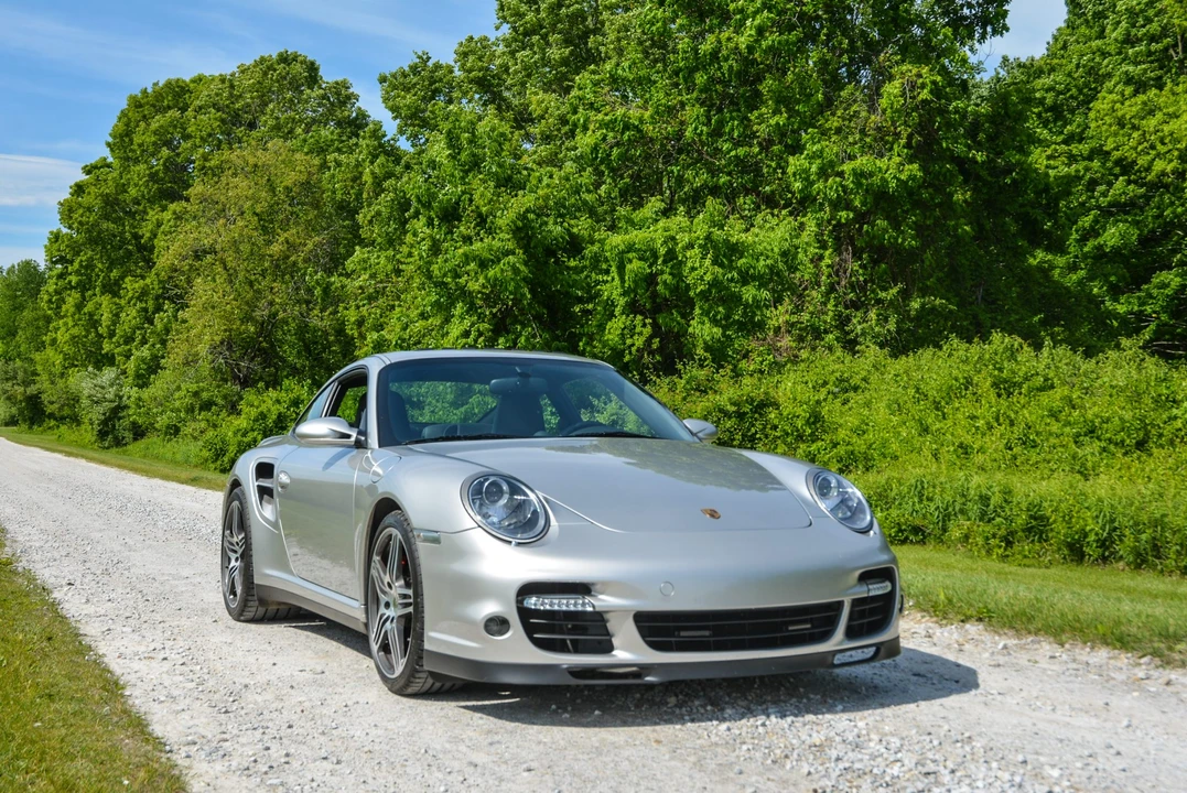 2009 Porsche 997 Turbo - Image 15 of 31