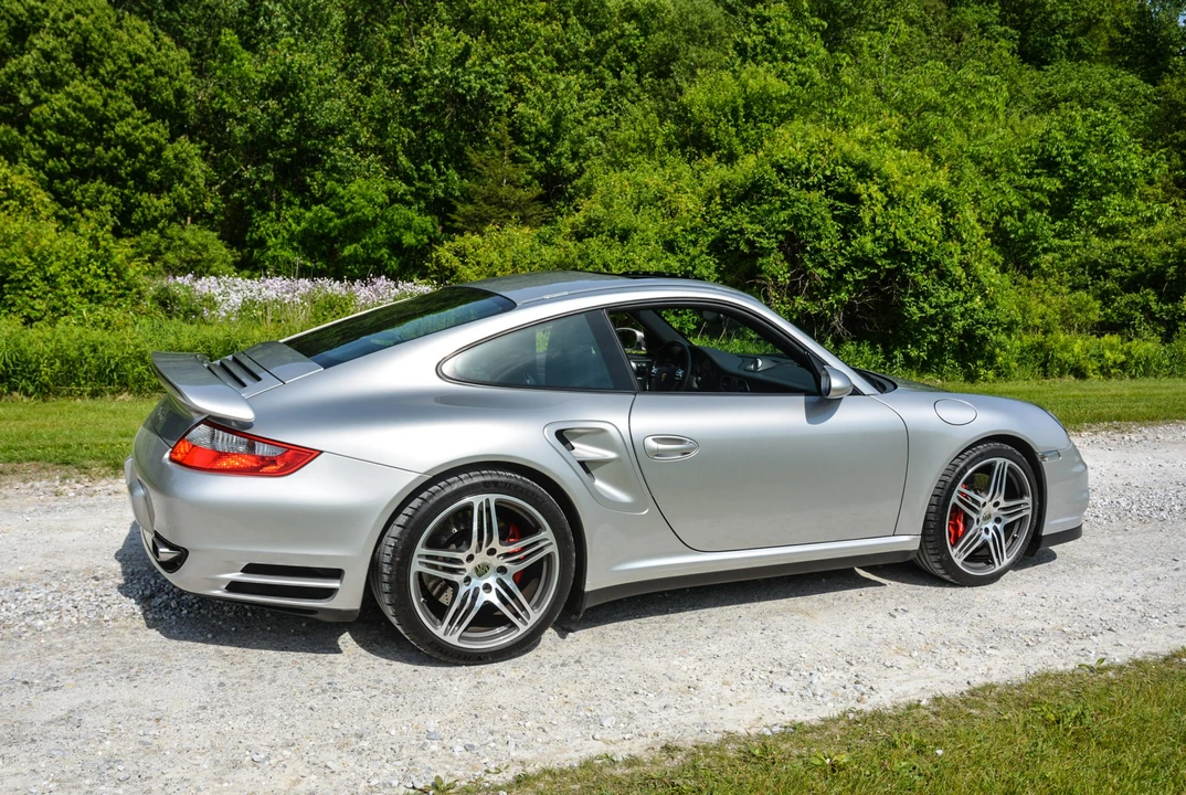 2009 Porsche 997 Turbo - Image 13 of 31