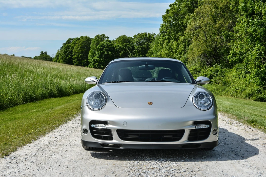 2009 Porsche 997 Turbo - Image 17 of 31
