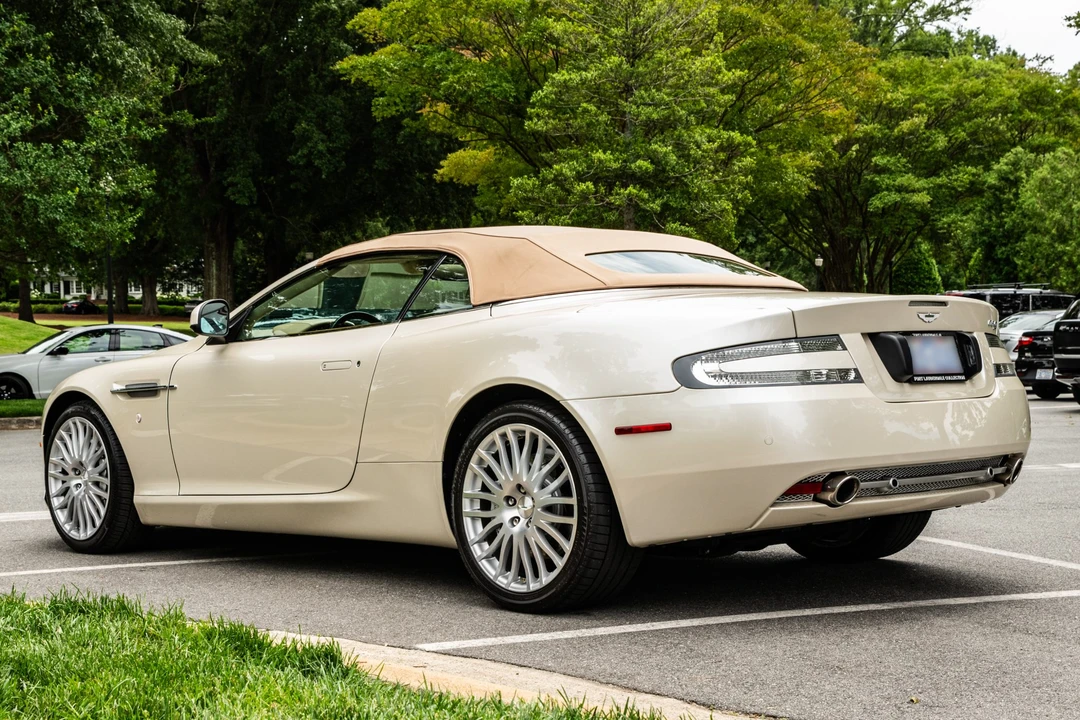 2010 Aston Martin DB9 - Image 13 of 31