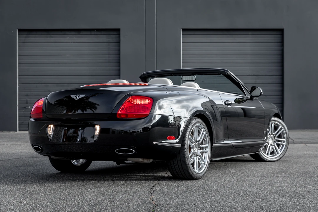 2010 Bentley Continental GTC - Image 9 of 31