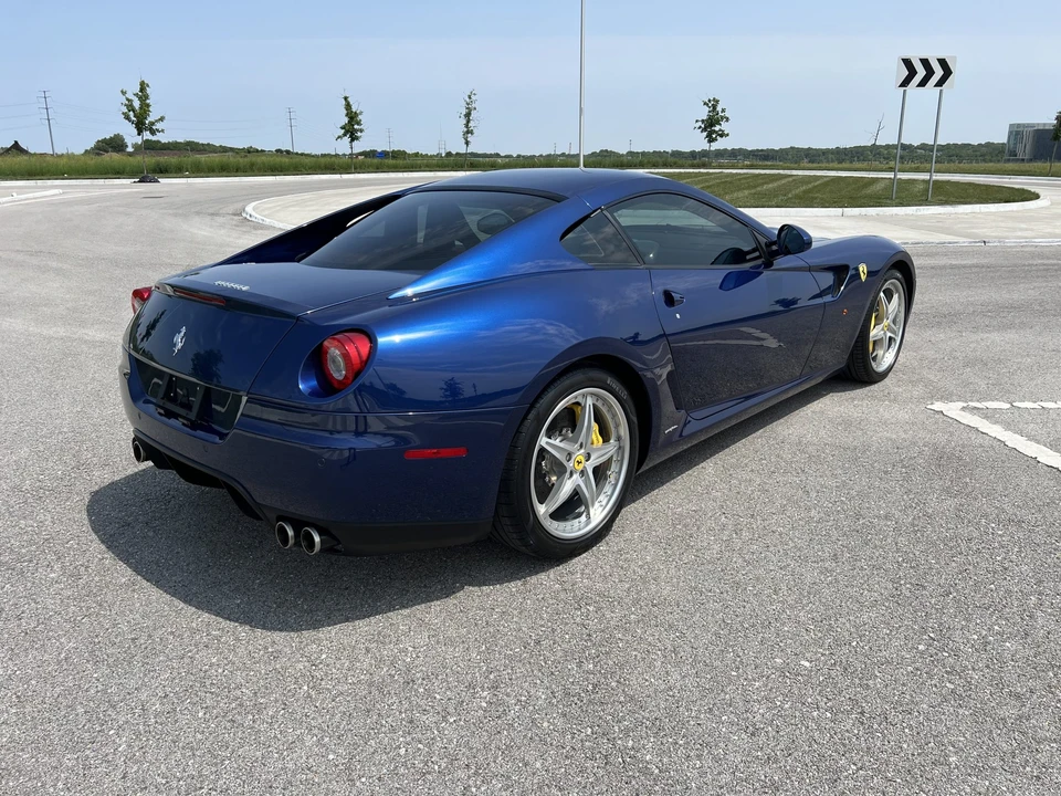 2010 Ferrari 599 GTB Fiorano - Image 17 of 31