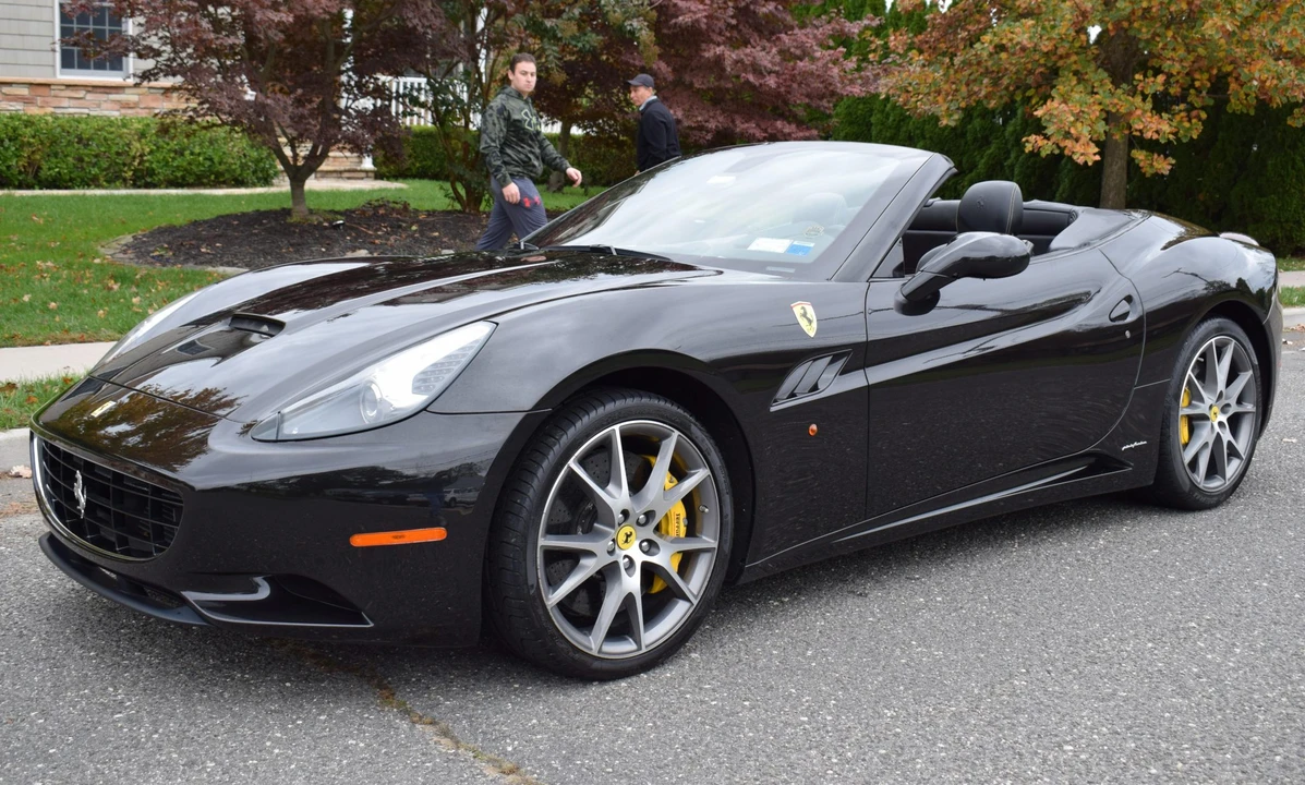2010 Ferrari California - Image 7 of 31