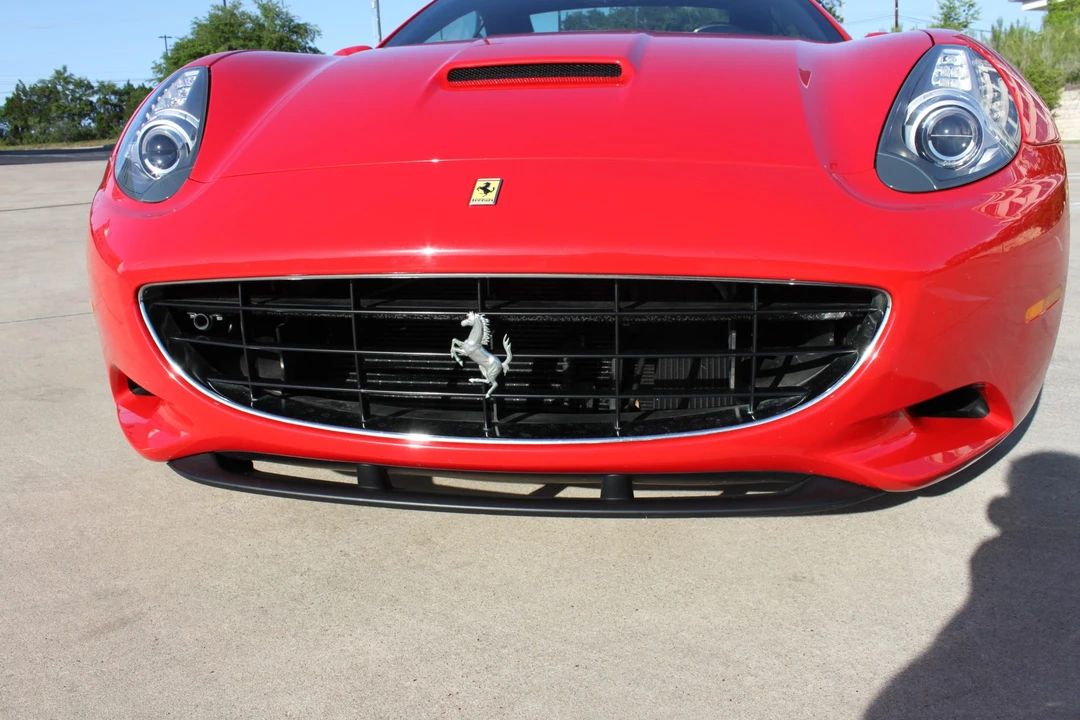 2010 Ferrari California - Image 31 of 31