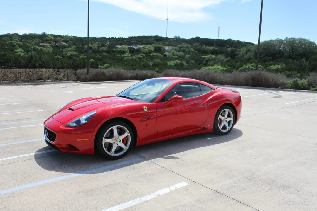 2010 Ferrari California - Image 21 of 31