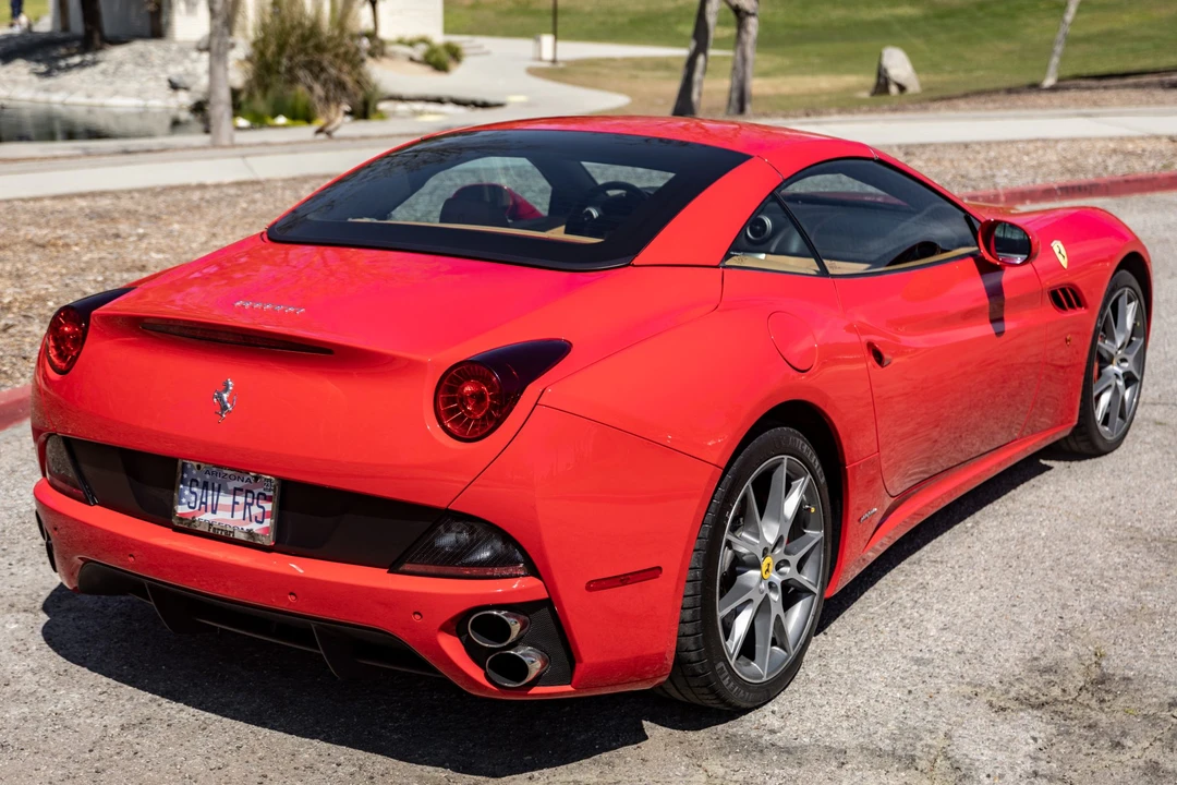 2010 Ferrari California - Image 6 of 31