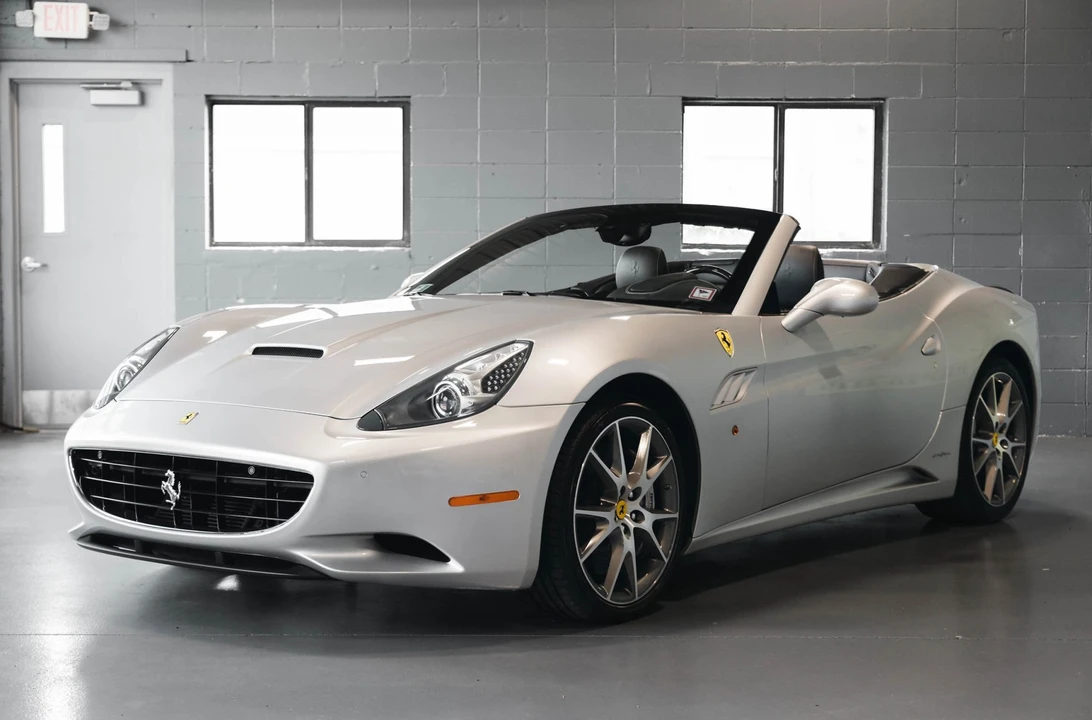 2010 Ferrari California - Image 3 of 31