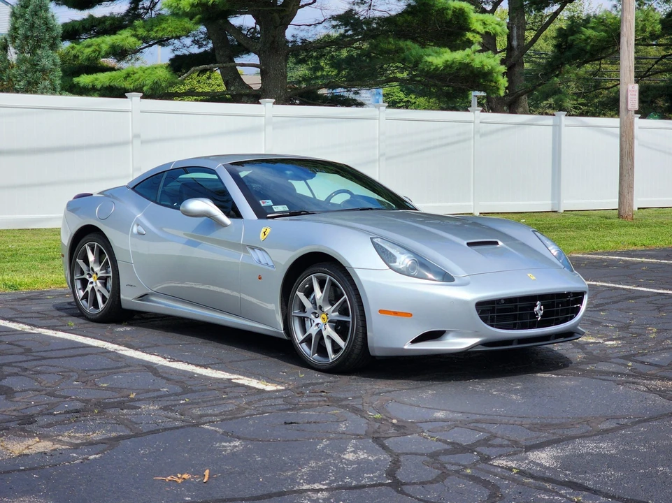 2010 Ferrari California - Image 20 of 31