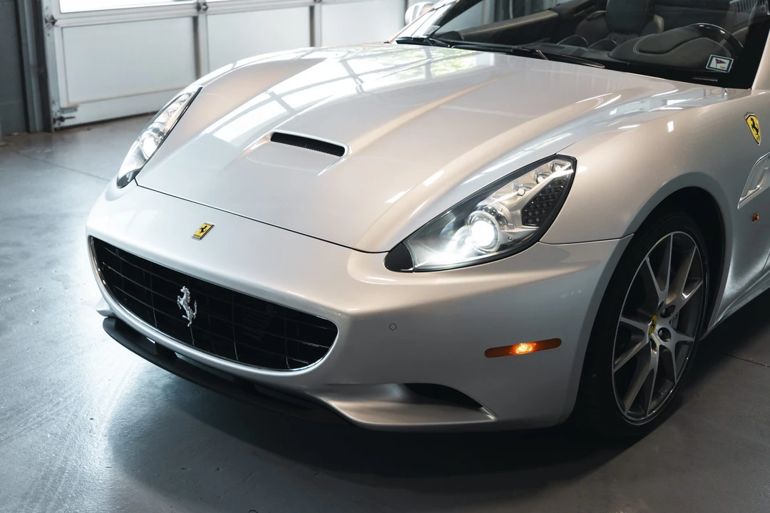 2010 Ferrari California - Image 24 of 31