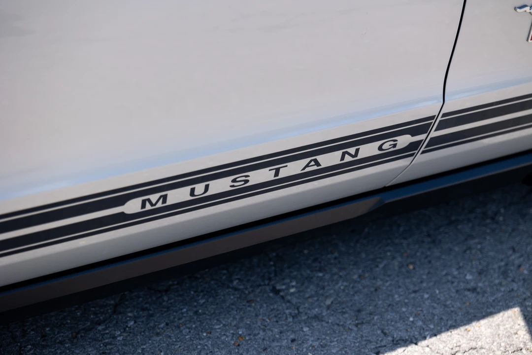 2010 Ford S197 Mustang - Image 25 of 31