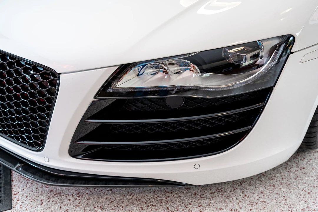 2011 Audi 42 R8 - Image 23 of 31