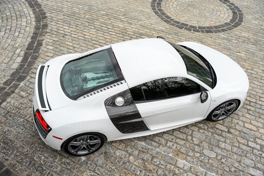 2011 Audi 42 R8 - Image 15 of 31