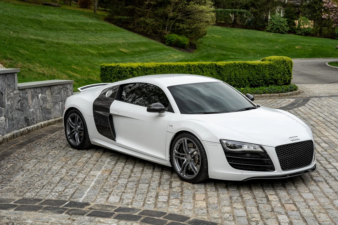 2011 Audi 42 R8 - Image 13 of 31