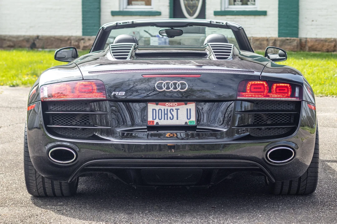 2011 Audi 42 R8 - Image 20 of 31