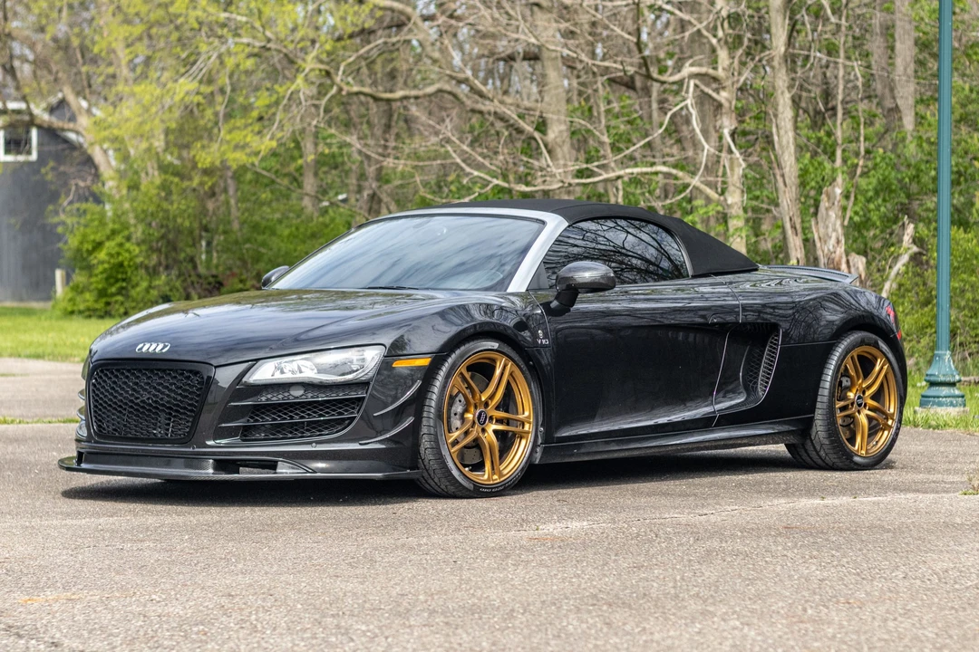 2011 Audi 42 R8 - Image 2 of 31
