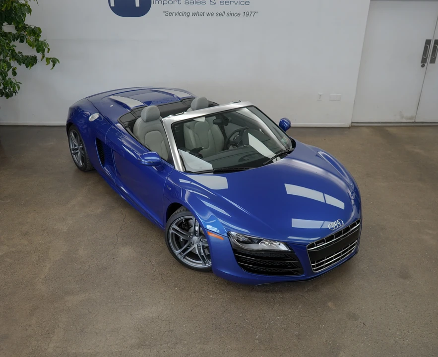 2011 Audi 42 R8 - Image 4 of 31