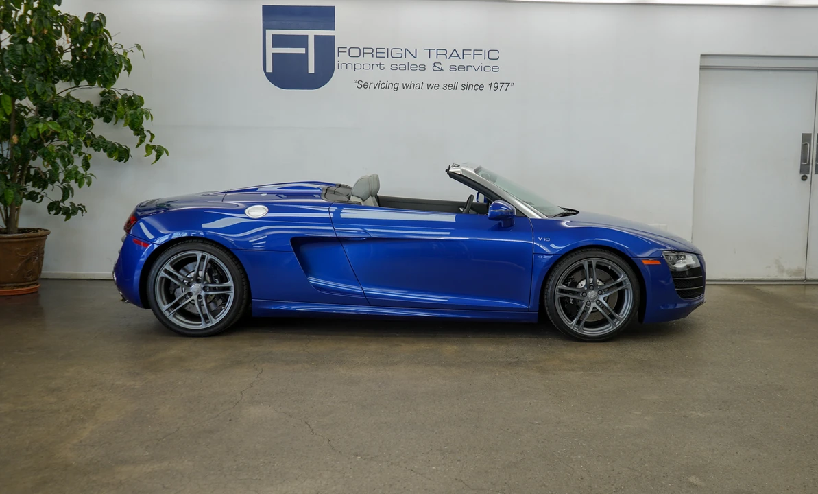 2011 Audi 42 R8 - Image 13 of 31