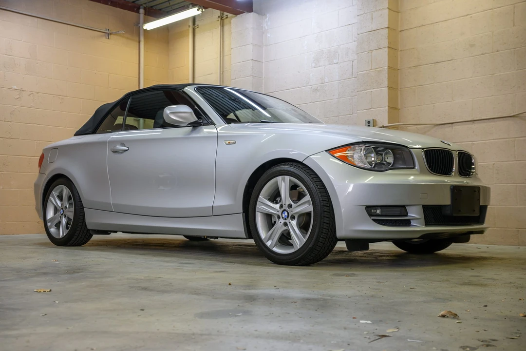 2011 BMW E81/E82/E88 1 Series - Image 13 of 31