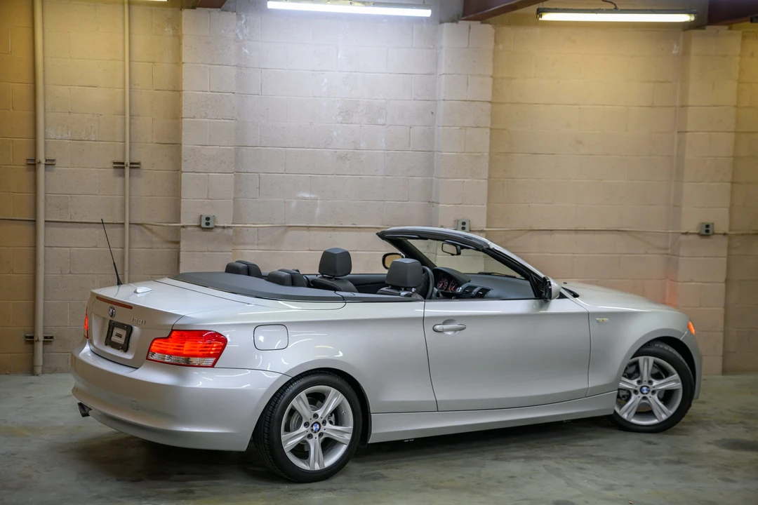 2011 BMW E81/E82/E88 1 Series - Image 24 of 31