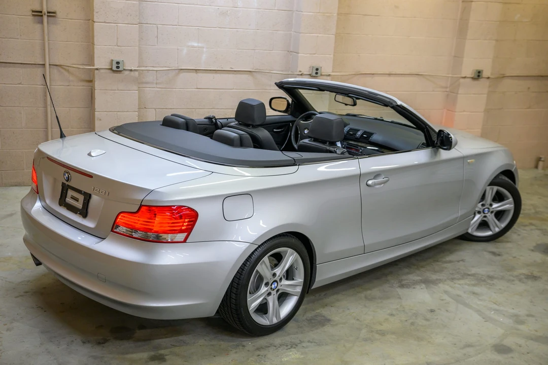 2011 BMW E81/E82/E88 1 Series - Image 22 of 31