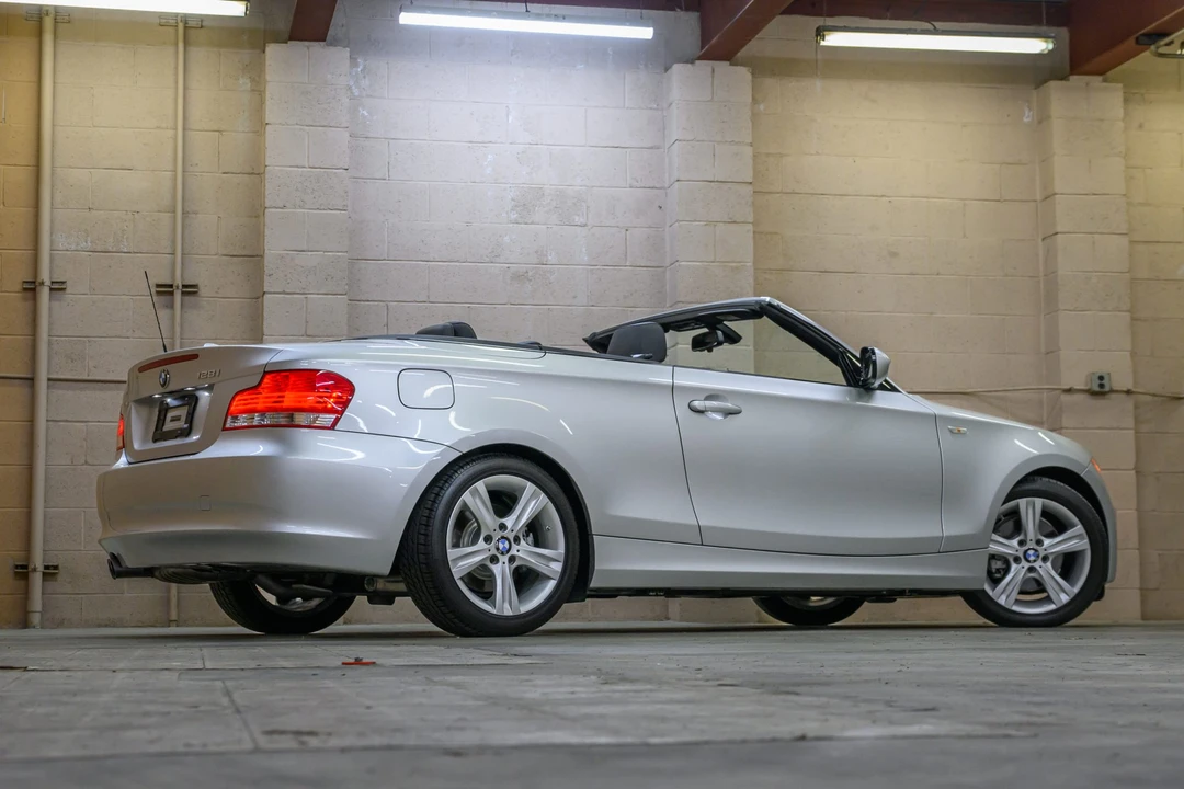 2011 BMW E81/E82/E88 1 Series - Image 23 of 31