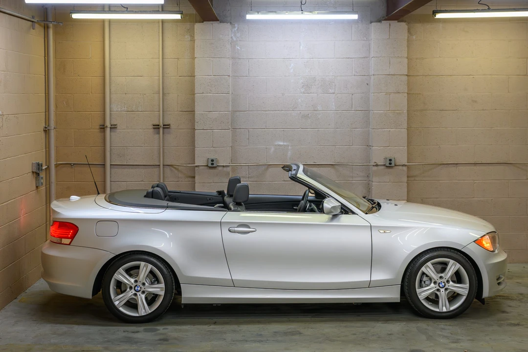 2011 BMW E81/E82/E88 1 Series - Image 25 of 31