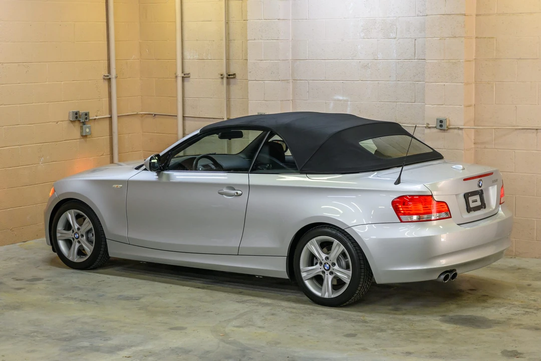 2011 BMW E81/E82/E88 1 Series - Image 7 of 31