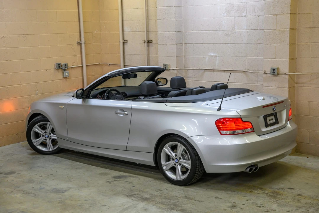 2011 BMW E81/E82/E88 1 Series - Image 19 of 31