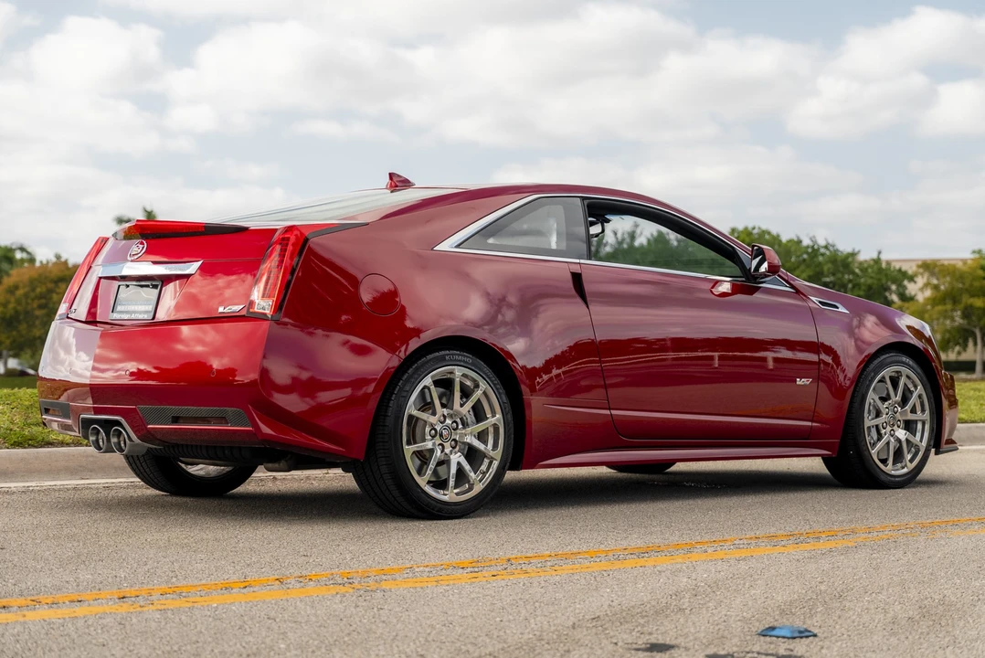 2011 Cadillac CTS-V 2nd Gen - Image 7 of 31