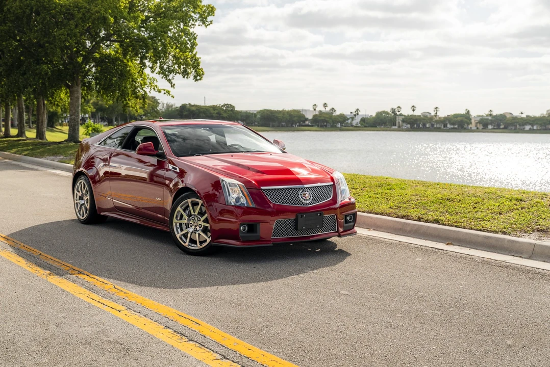 2011 Cadillac CTS-V 2nd Gen - Image 12 of 31
