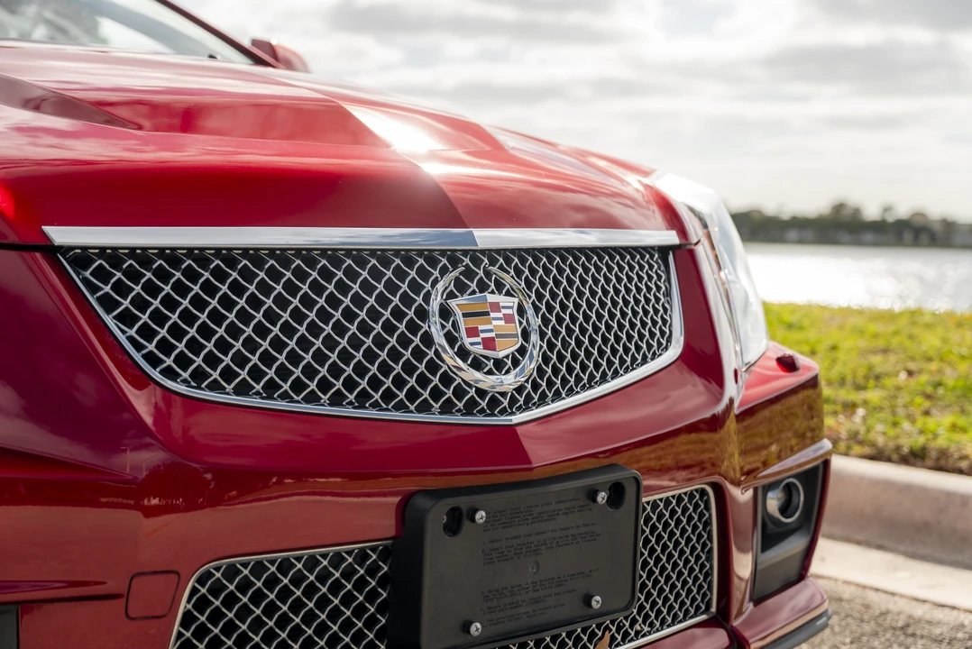 2011 Cadillac CTS-V 2nd Gen - Image 24 of 31
