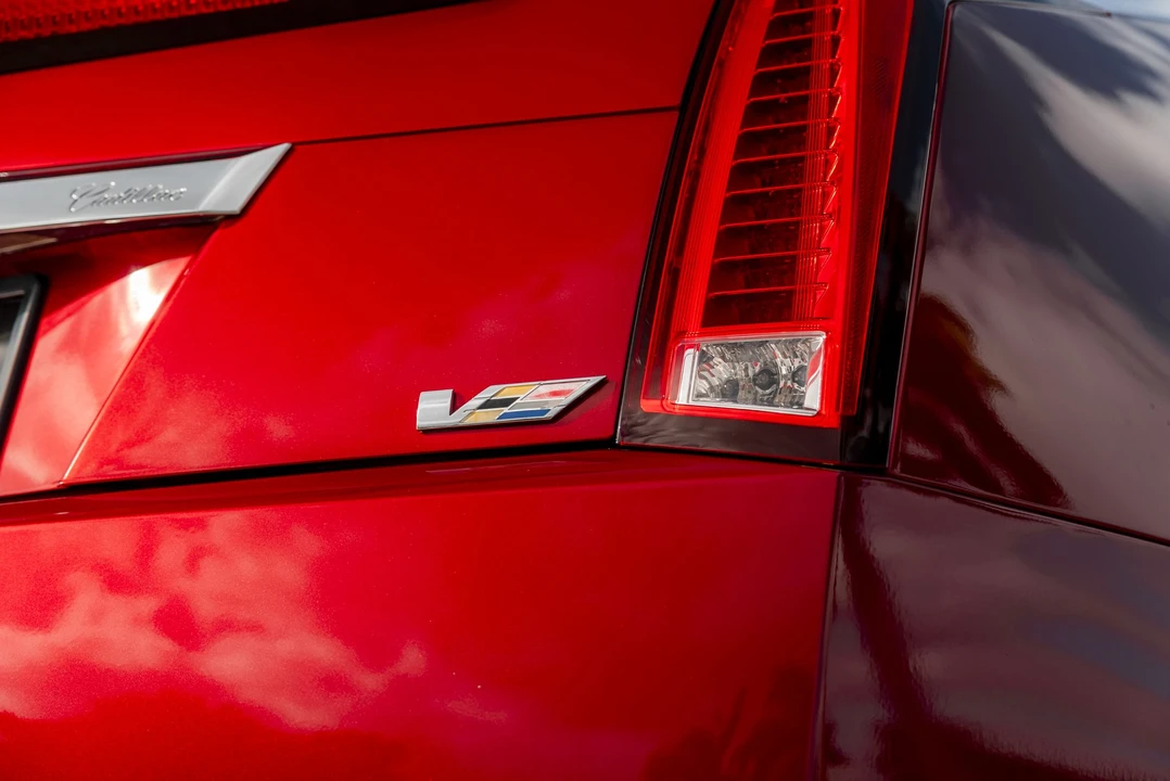 2011 Cadillac CTS-V 2nd Gen - Image 28 of 31