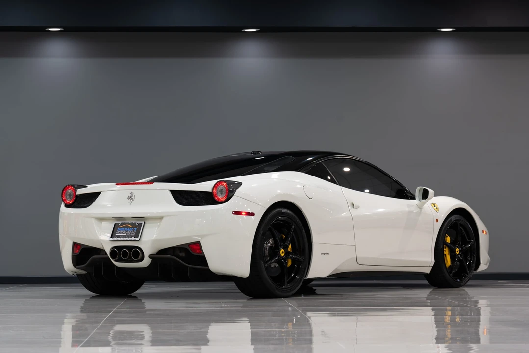 2011 Ferrari 458 Italia - Image 27 of 31