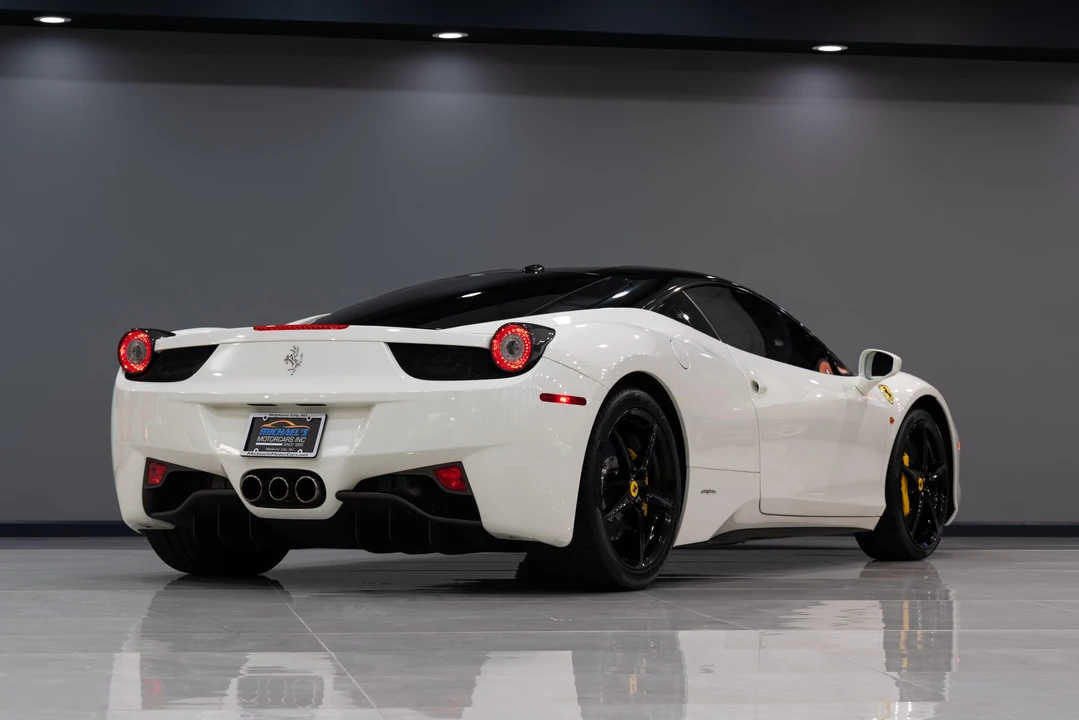 2011 Ferrari 458 Italia - Image 28 of 31
