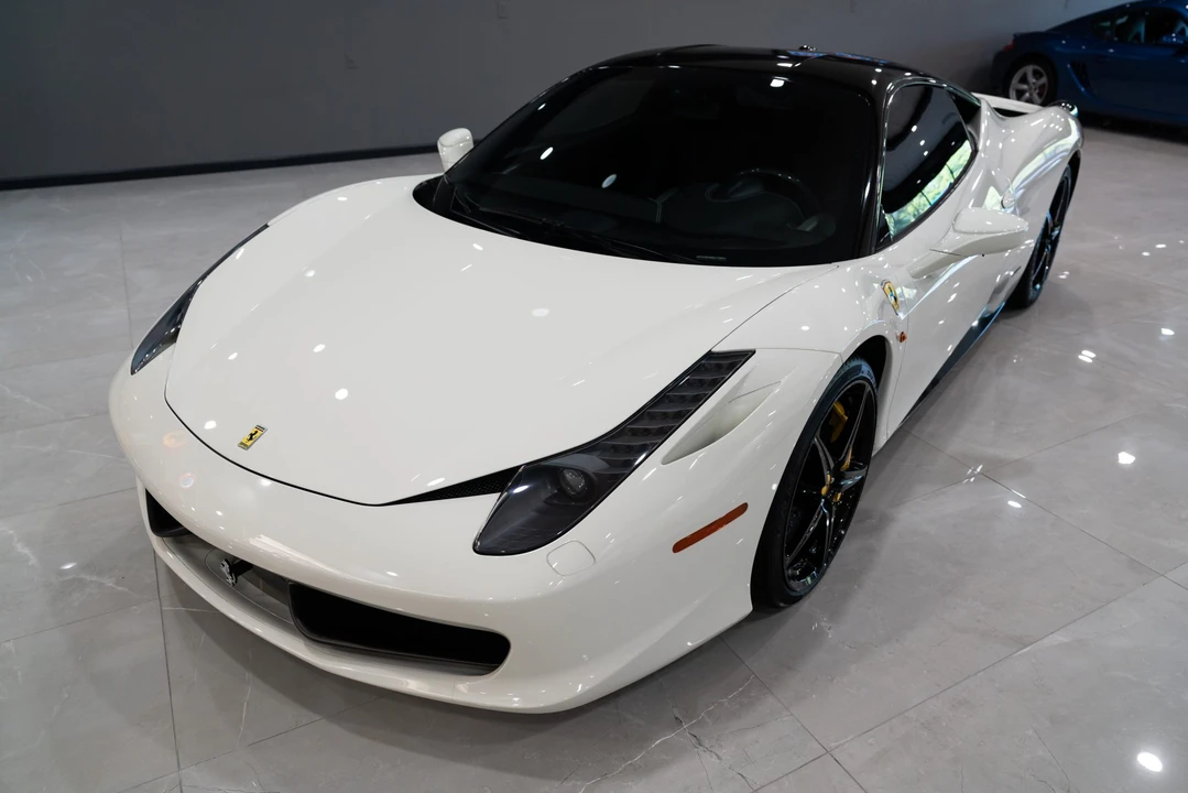 2011 Ferrari 458 Italia - Image 10 of 31