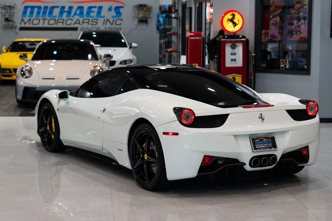 2011 Ferrari 458 Italia - Image 22 of 31