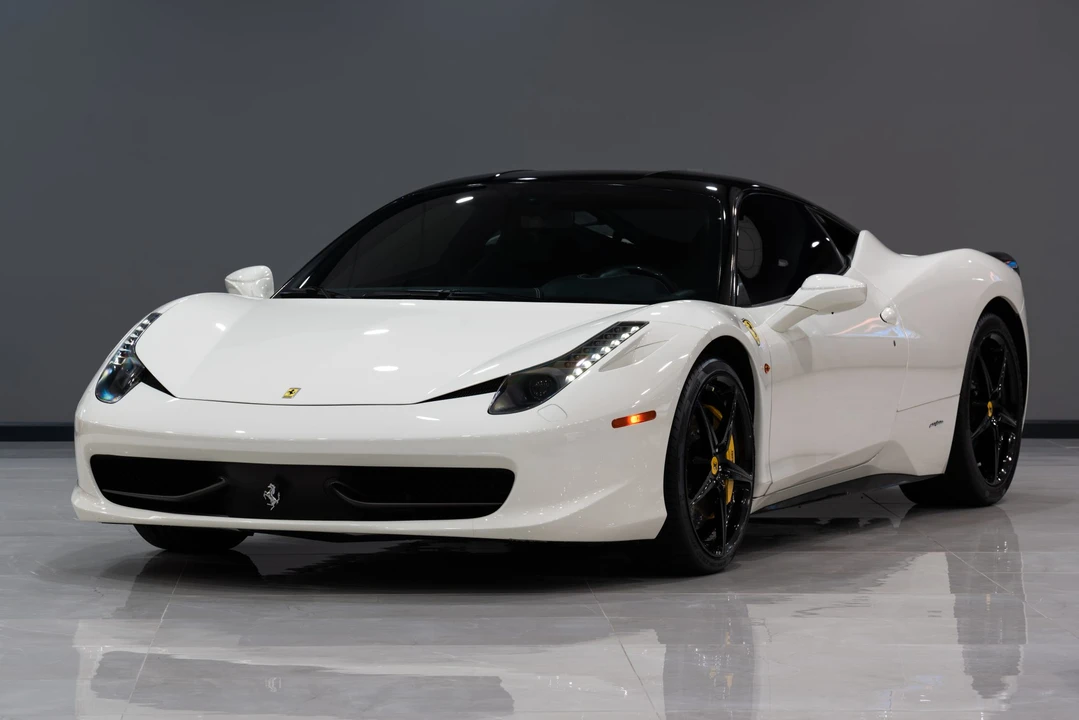 2011 Ferrari 458 Italia - Image 14 of 31