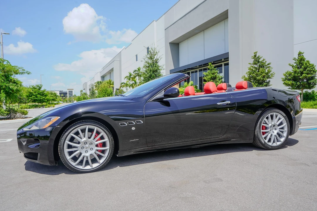 2011 Maserati GranTurismo 1st Gen - Image 23 of 31