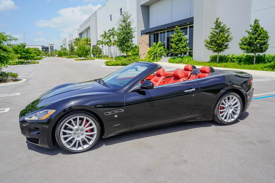 2011 Maserati GranTurismo 1st Gen - Image 24 of 31