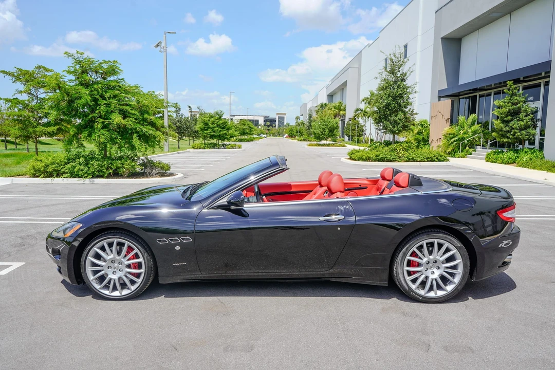 2011 Maserati GranTurismo 1st Gen - Image 26 of 31