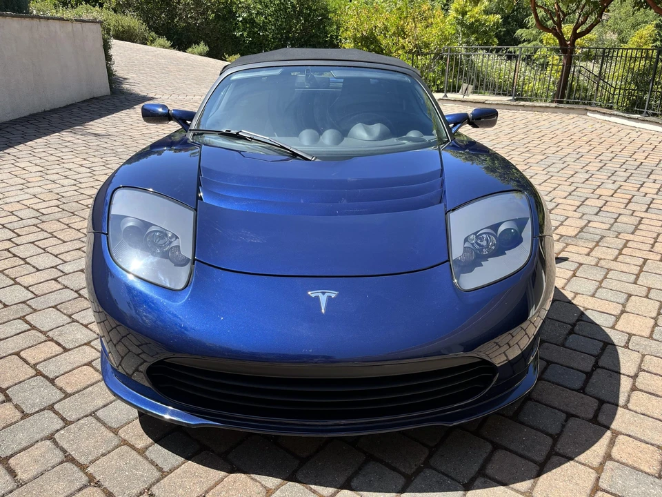2011 Tesla Roadster - Image 3 of 31