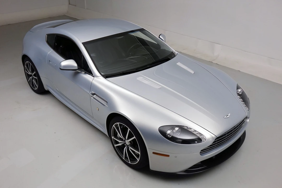 2012 Aston Martin V8 Vantage (2006-2017) - Image 5 of 31