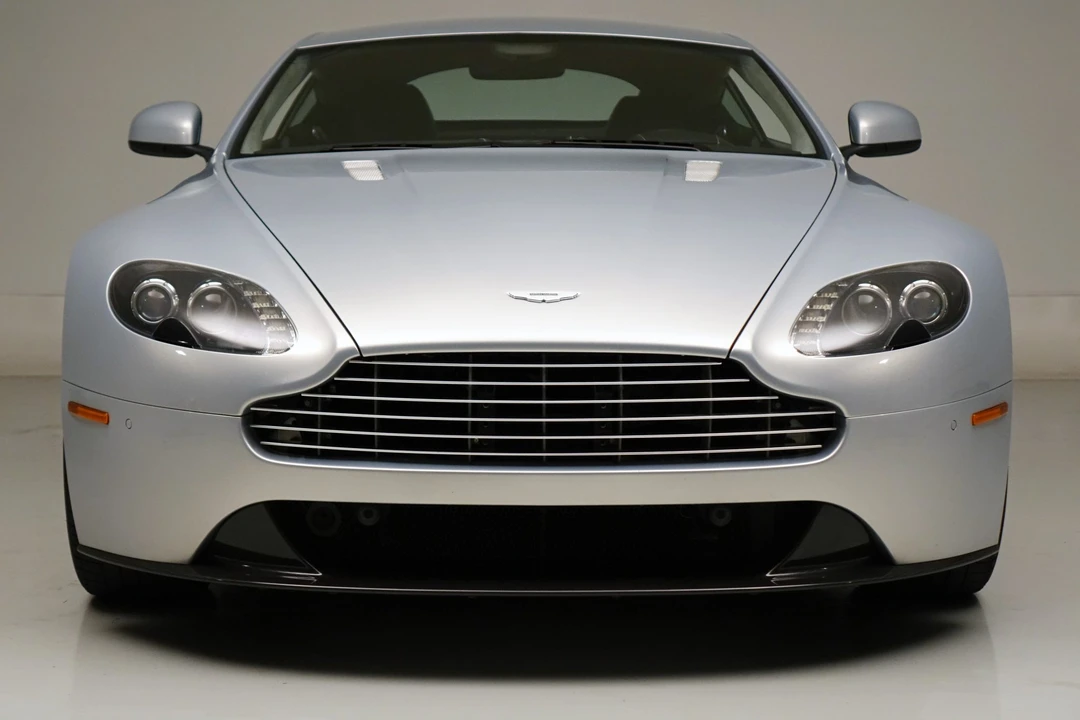 2012 Aston Martin V8 Vantage (2006-2017) - Image 4 of 31