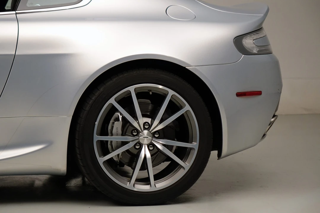2012 Aston Martin V8 Vantage (2006-2017) - Image 29 of 31
