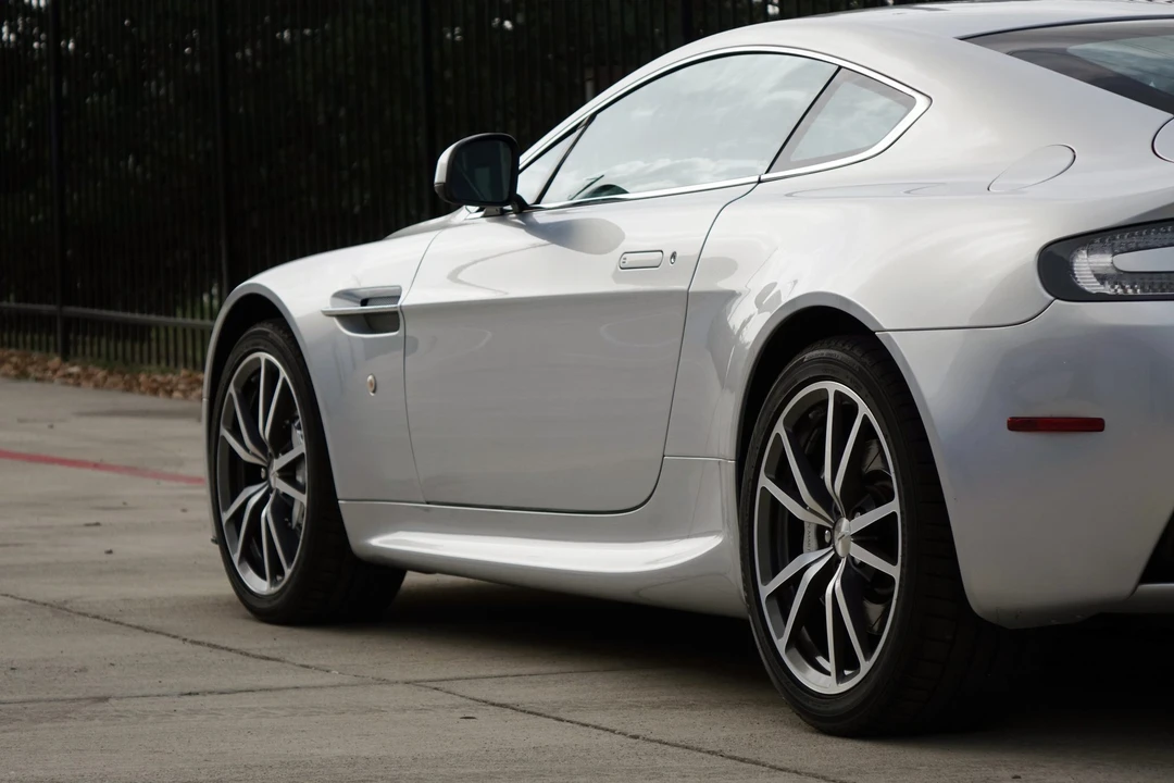 2012 Aston Martin V8 Vantage (2006-2017) - Image 20 of 31