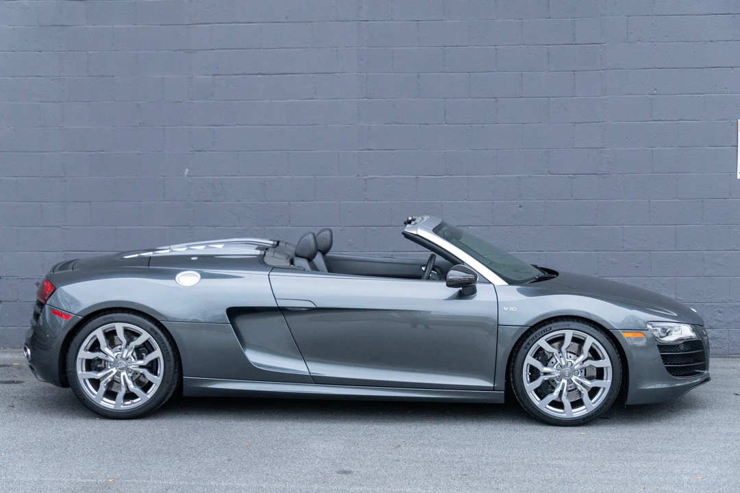 2012 Audi 42 R8 - Image 10 of 31