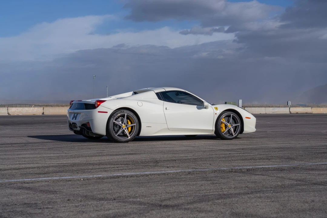 2012 Ferrari 458 Spider - Image 23 of 31