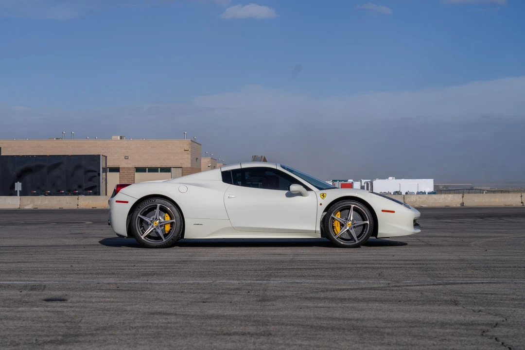 2012 Ferrari 458 Spider - Image 21 of 31