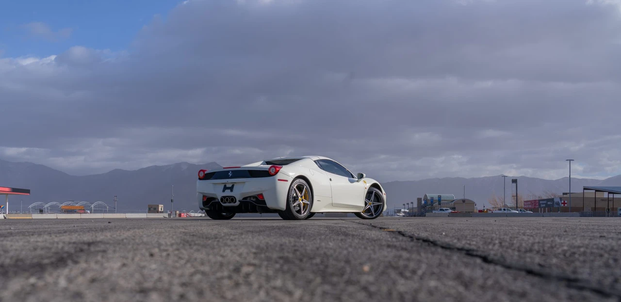 2012 Ferrari 458 Spider - Image 25 of 31