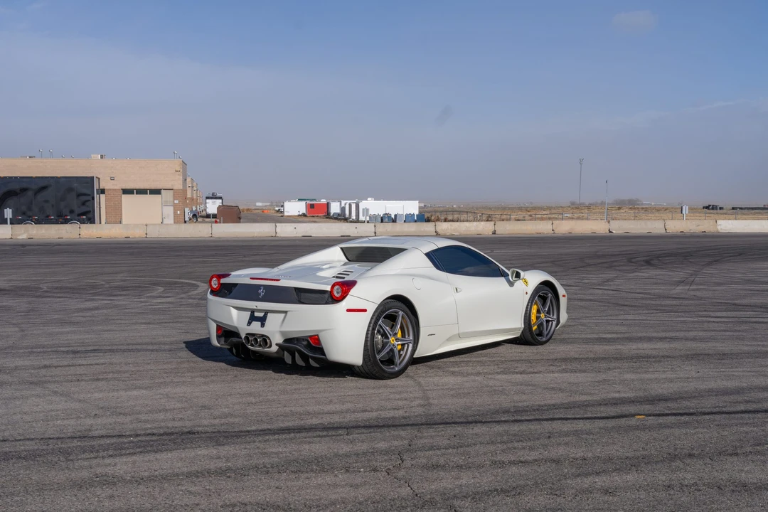 2012 Ferrari 458 Spider - Image 29 of 31